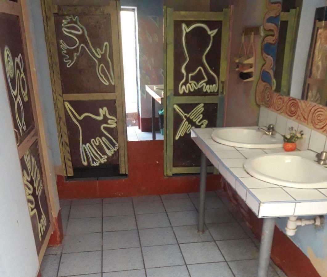 Mama Chelita Hotel Nazca Exterior photo